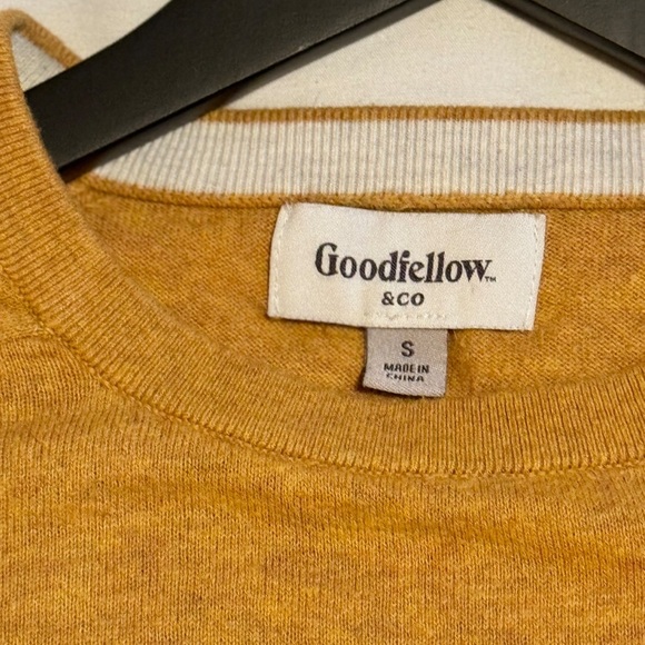 Goodfellow & Co Mustard Yellow Crewneck Sweater Men’s Small - Picture 2 of 2
